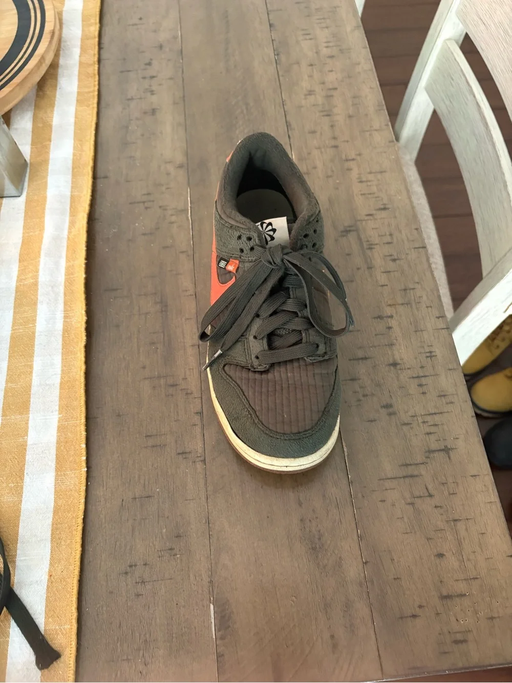 Nike Kids size 5.5 dunk low retro toasty sequoia